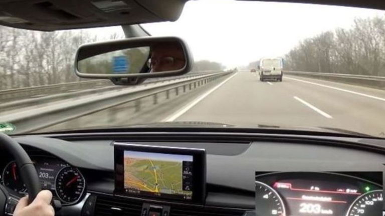 Las Autobahn y el peligro de conducir a más de 240 km/h por las autopistas alemanas