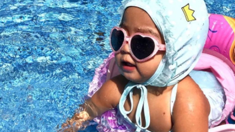 Desmontando mitos: ¿qué pasa cuando haces pis en la piscina?