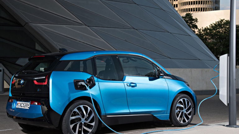 Cómo se prevé el mercado de coches eléctricos en España en el futuro