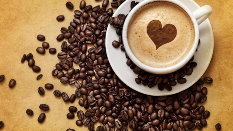 Beber 3 o más cafés al día puede salvarte la vida