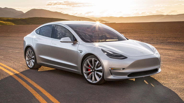Ya es oficial, así es el interior del Tesla Model 3