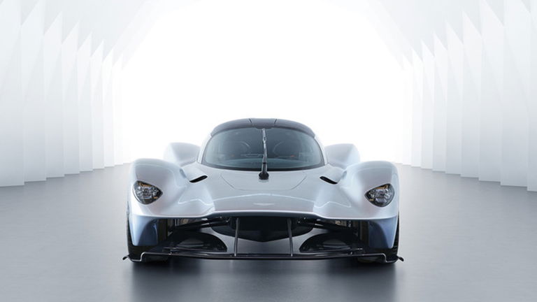 Aston Martin Valkyrie, el híbrido que aspira a batir todos los récords