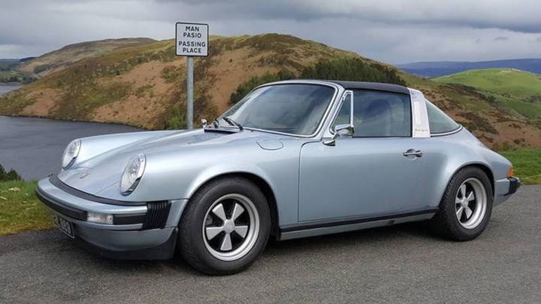 ¿Puede considerarse un crimen electrificar este Porsche 911 Targa de 1979?