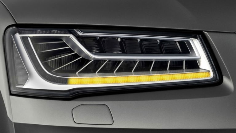 Tipos de faros halógenos, bombillas y luces de led para coches