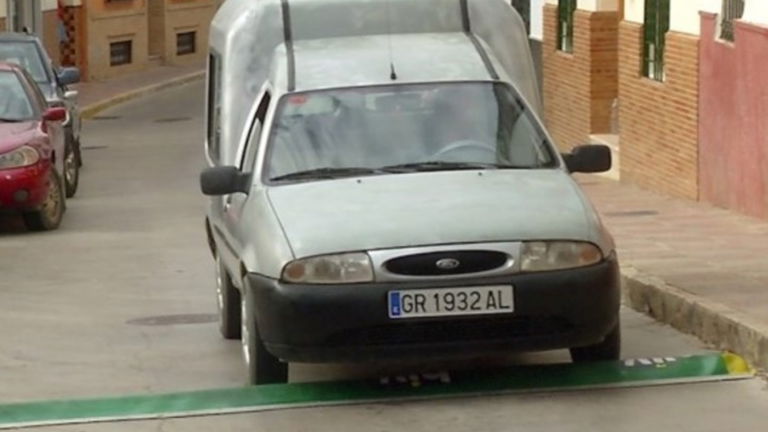 Los baches para controlar la velocidad podrían desaparecer gracias a este inventazo