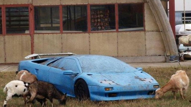 Cómo adquirir un vehículo abandonado