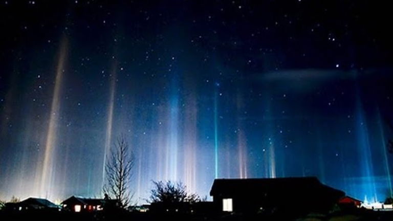 Qué son las impactantes luces que aparecen en los terremotos como el de México