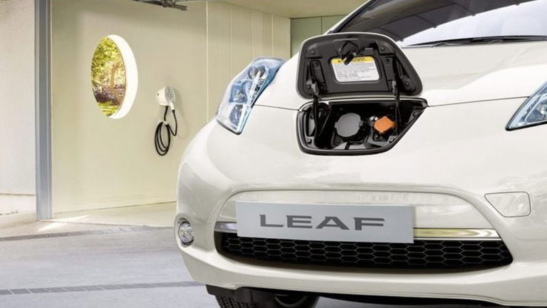 Por qué cargar tu coche eléctrico en casa no incrementará demasiado la factura de la luz