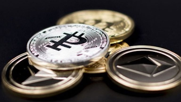 ¿Criptorublo a la vista? Rusia podría lanzar su propia criptomoneda