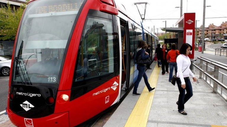 Transporte público gratuito por dar de baja tu coche, ¿es viable esta medida?