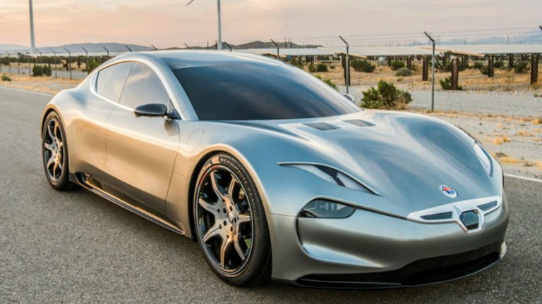 Fisker patenta una batería de 800 kilómetros que tarda en cargar, ¡solo un minuto!