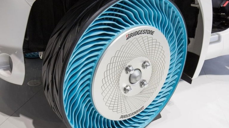 Los neumáticos sin aire podrían contribuir a la eficiencia del coche eléctrico