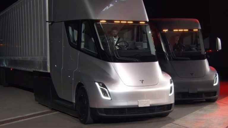 El camión Semi servirá para abaratar los otros modelos que comercializa Tesla