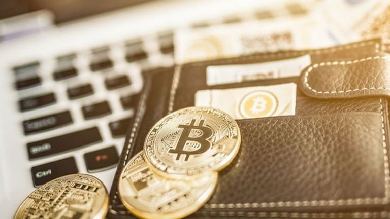¿Aceptarías cobrar una parte de tu sueldo en bitcoin?