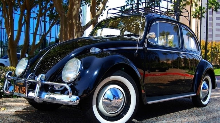 ¿Quién dijo que un coche clásico no podría ser eléctrico? Zelectric Motors te lo demuestra