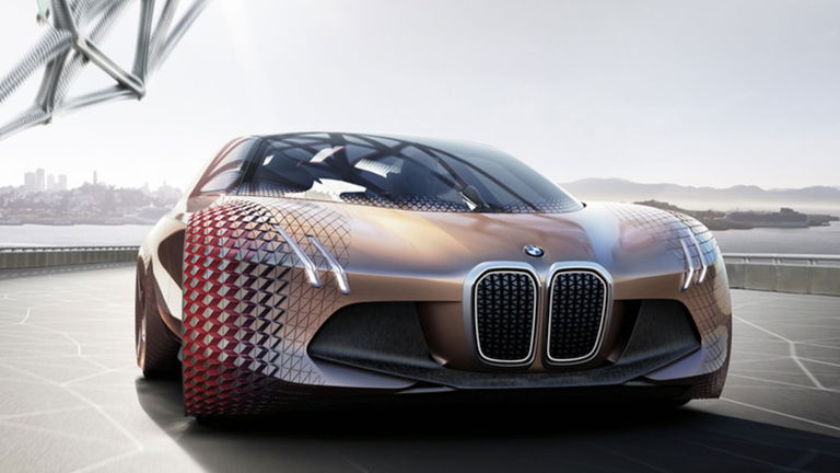 BMW aprovecha el Salón de Detroit para echar un pulso al Model 3 de Tesla