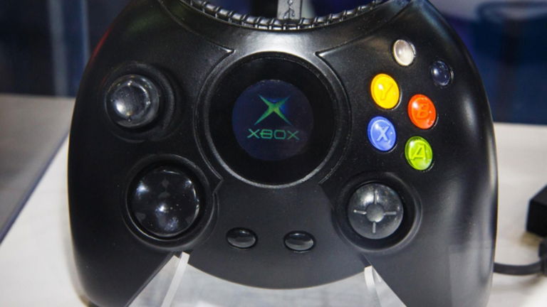 Haz que tu Xbox One sea de la realeza con el renovado mando "Duke"