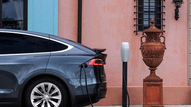 Workplace Charging, el programa de carga de baterías de Tesla pensado para las empresas