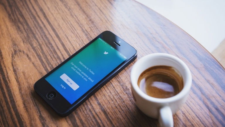 Cómo añadir cuentas y listas de Twitter a Feedly sin tener la versión de pago
