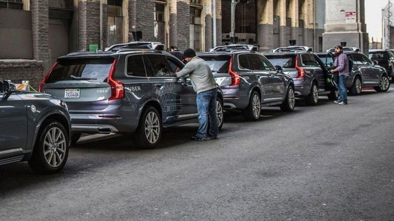 Esto es lo que se sabe del atropello mortal del coche autónomo de Uber