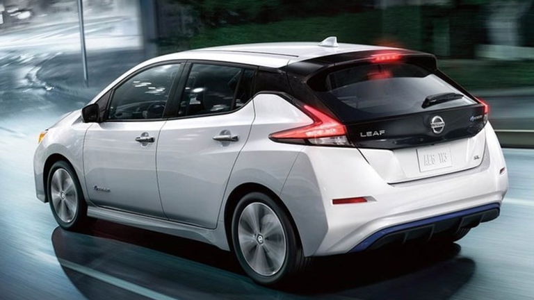 El plan de Nissan para promocionar el LEAF pasa por sacar pecho del pasado