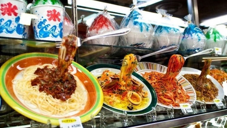 Tu comida tiene más plástico del que crees y este estudio lo prueba
