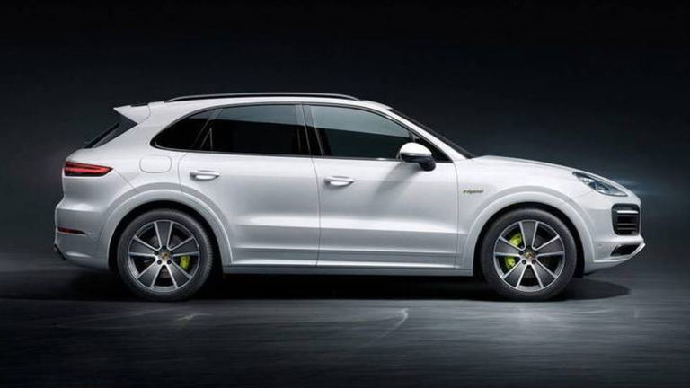 Así es el nuevo Porsche Cayenne E-Hybrid, el SUV que mejora su autonomía sin emisiones