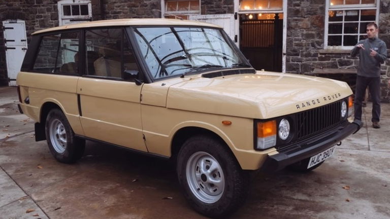 Combinar un Range Rover de 1972 con baterías de un Tesla, ¿cuál es el resultado?