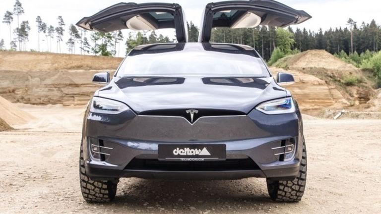 Un propietario de un Tesla Model X demuestra por qué este crossover puede ser todoterreno