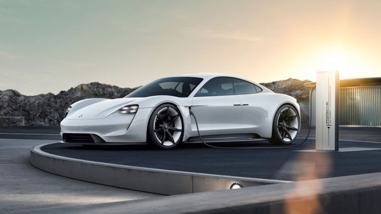 Así será el servicio de carga de coches eléctricos de Porsche tras la llegada del Taycan