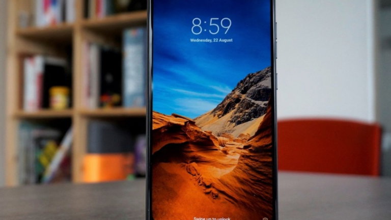 ¿Aún no conoces al rompedor Pocophone F1 de Xiaomi?