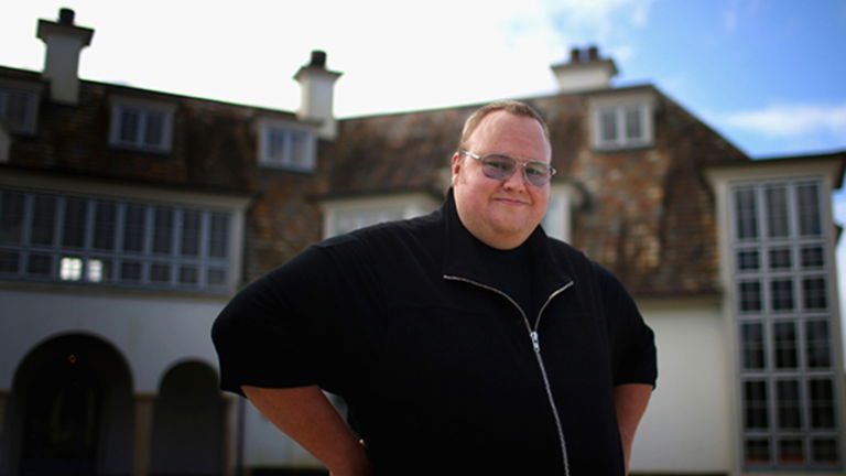 Según Kim Dotcom, las criptomonedas son mejor inversión que el dólar
