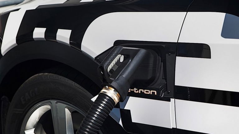 Amazon entra de lleno en el coche eléctrico, ofrecerá cargadores e instalación doméstica