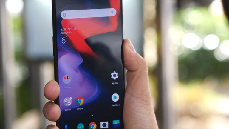 Este es el primer acercamiento al OnePlus 6T