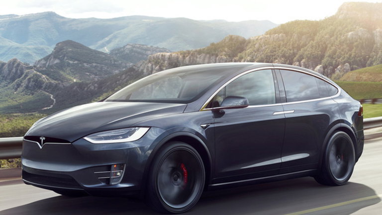 El coche eléctrico podrá circular a más velocidad en episodios de alta contaminación