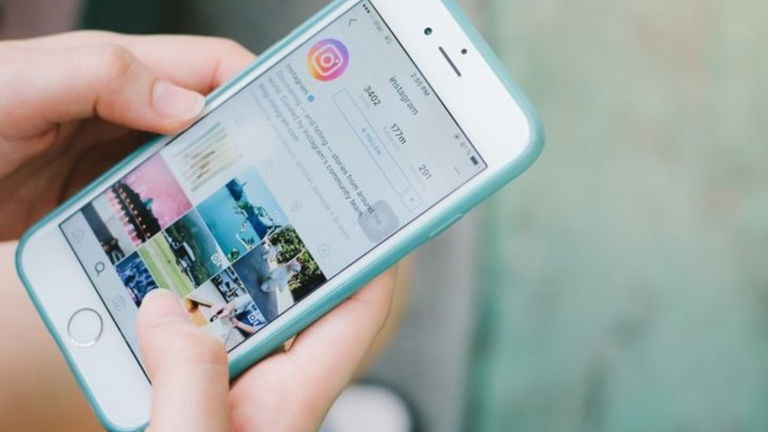 El feed horizontal de Instagram provoca el caos durante unas horas en la red social