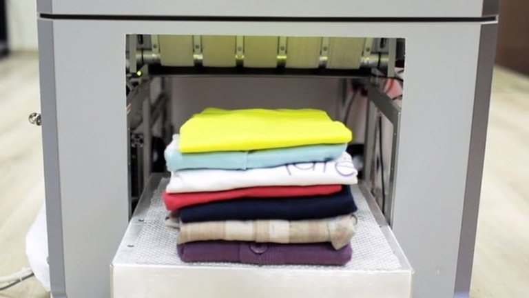 FoldiMate, así es el robot que plancha y perfuma tu ropa en solo 4 segundos