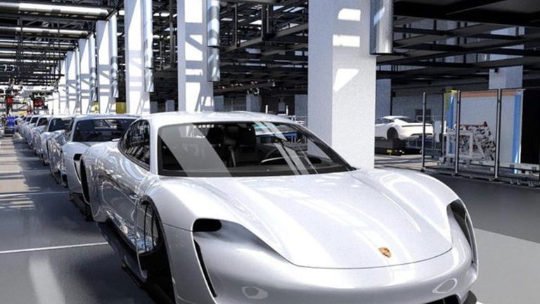 Porsche producirá 40.000 unidades del Taycan anualmente, así es el movimiento inesperado