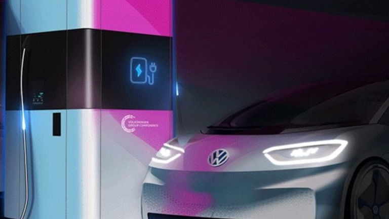 Así es la batería externa de Volkswagen para cargar el coche eléctrico en cualquier sitio