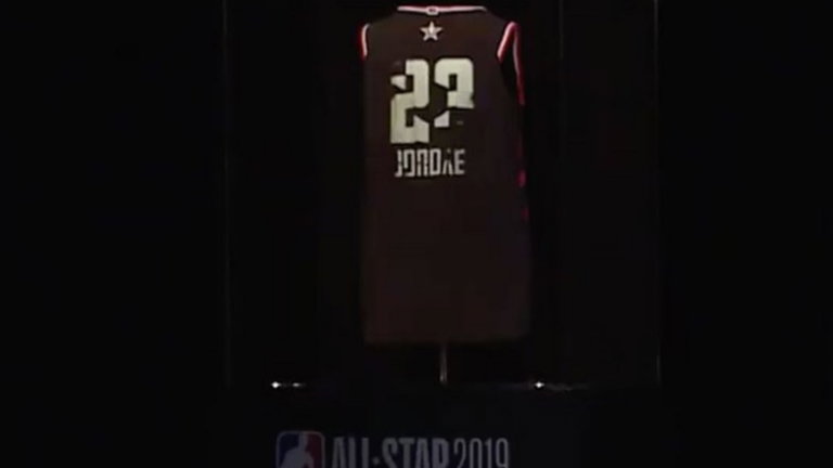 La NBA presenta la camiseta del futuro