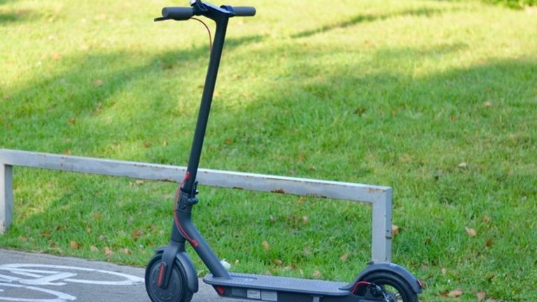El patinete eléctrico de Xiaomi puede ser hackeado para que acelere o frene de repente
