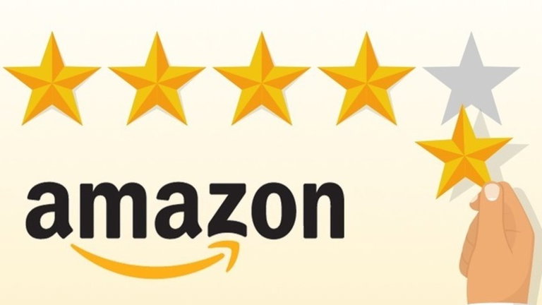 Las reviews falsas en Amazon, un dolor de cabeza que podría estar a punto de ser prohibido