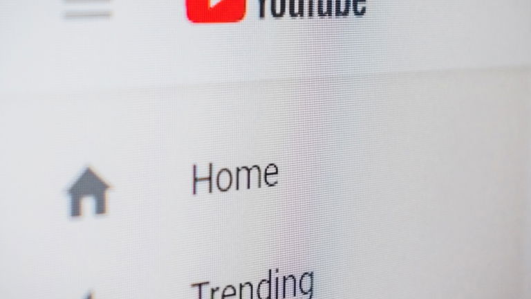 YouTube libra una batalla contra los comentarios de trolls