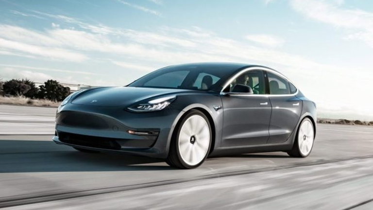 Así ha conseguido Tesla vender el Model 3 Standard Range de 35.000 dólares