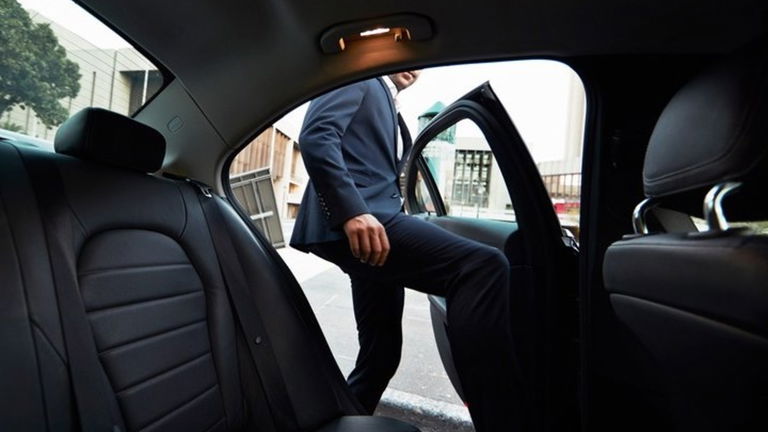 Uber tendrá una función premium que hace que el conductor no pueda dirigirte la palabra