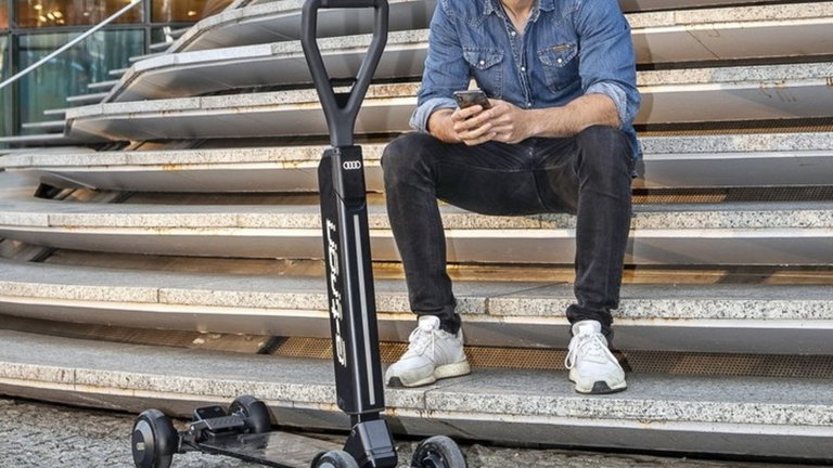 Audi e-tron Scooter, el patinete de la firma de los 4 aros para circular por la ciudad