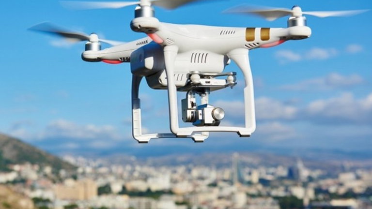 Drones para reforestar bosques que han sido pasto de las llamas, así funcionan