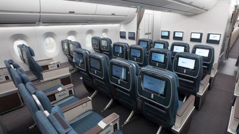 Ni las aerolíneas se libran de espiarnos a bordo