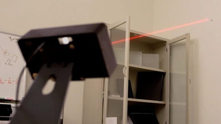 Cazar un mosquito con láser, así es la tecnología que se comercializará en 2020