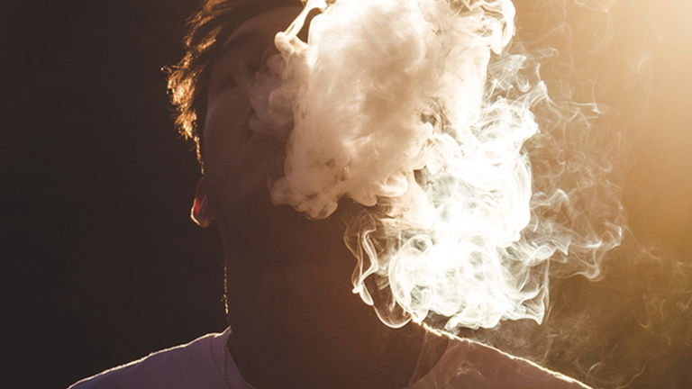 El acetato de vitamina E podría ser el causante de muertes por cigarrillos electrónicos